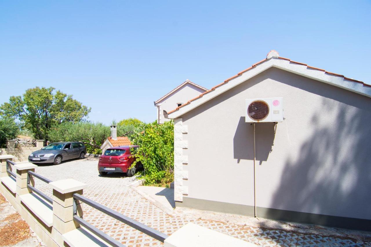Villa Tereza Splitska Luaran gambar