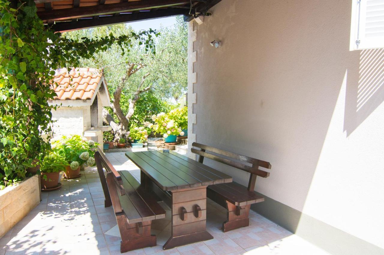 Villa Tereza Splitska Luaran gambar